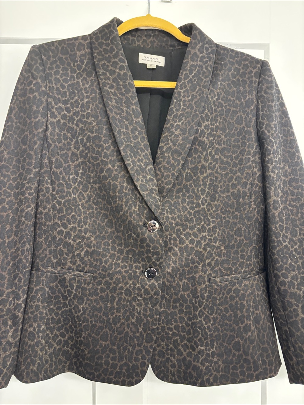Tahari Gray and Brown Leopard Jacquard Blazer